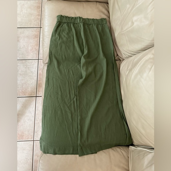 LOFT Elastic waistband wide leg linen blend pants - Picture 10 of 11